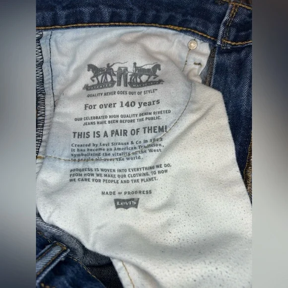 Levi’s 505 Straight Leg Jeans Men’s W32 L32 | Classic Medium Wash - Picture 12 of 16